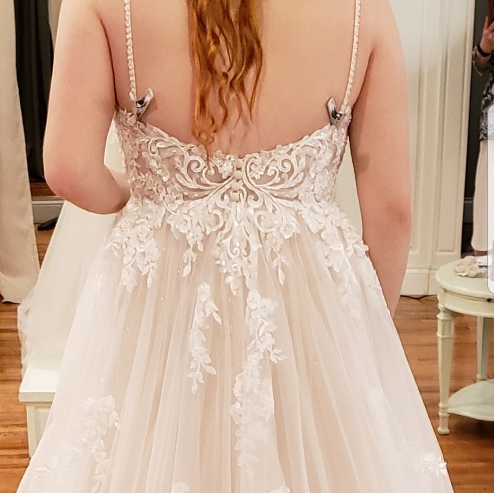 Wedding dress